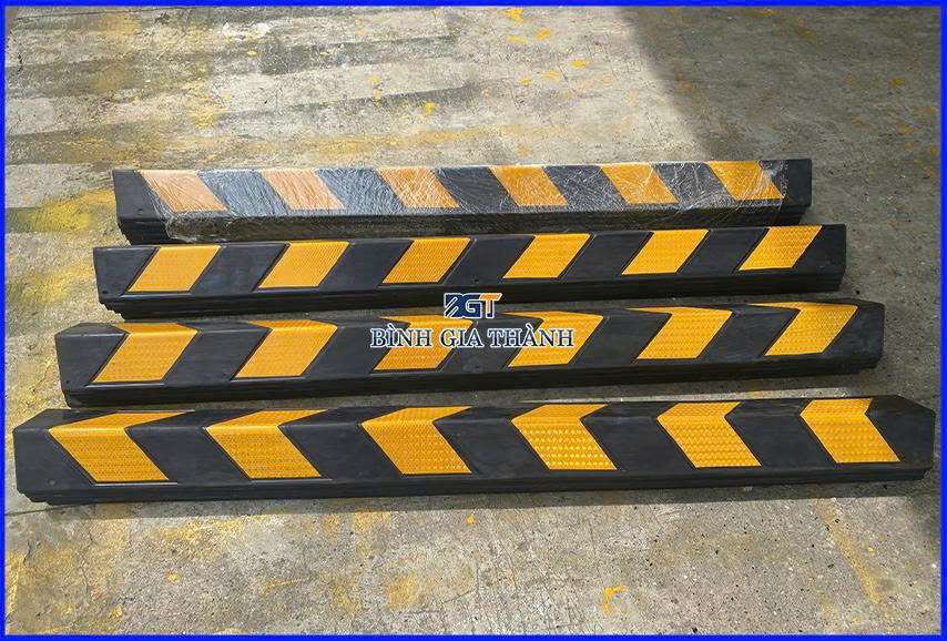 thanh-op-cot-cao-su-900mm