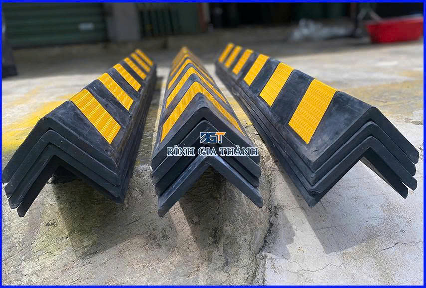 thanh-op-cot-cao-su-900mm