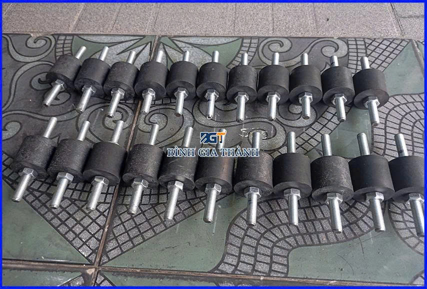 cao-su-giam-chan-chong-rung