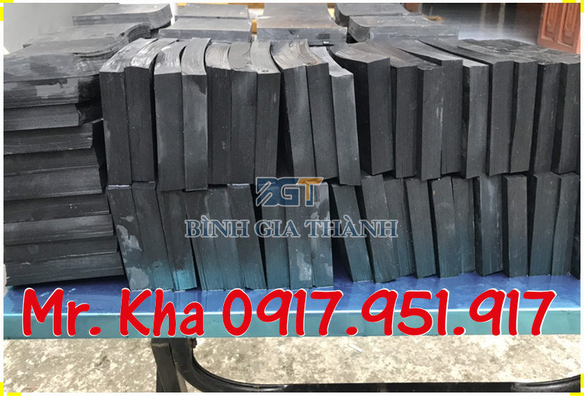 Cao su lot de may 03