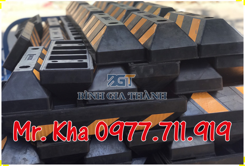 CỤC CHẶN BÁNH XE