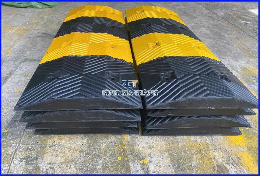 Go-giam-toc-bang-cao-su