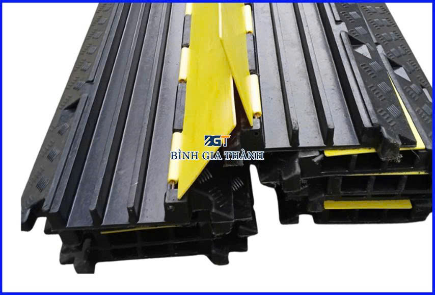 go-luon-day-dien-3-ranh