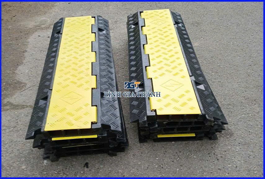 go-giam-toc-luon-day-dien-3-ranh