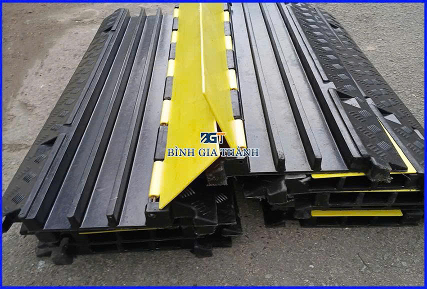 go-luon-day-dien-3-ranh