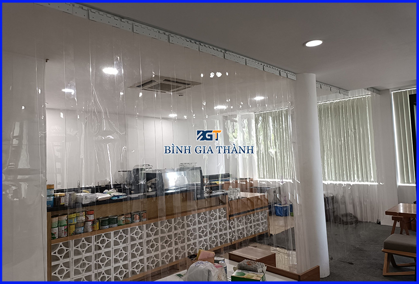 LẮP ĐẶT MÀN NHỰA/ MÀNG NHỰA PVC TẠI TPHCM BGT