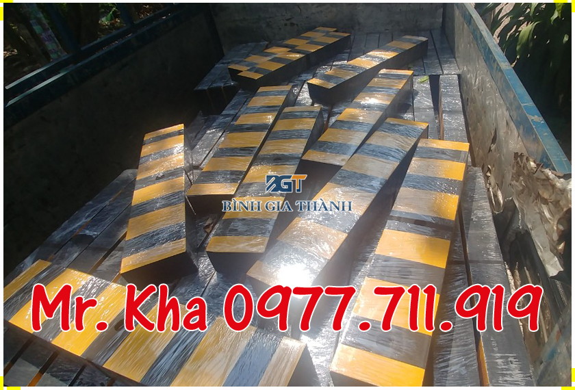 BÀN GIAO CAO SU CHỐNG VA (CAO SU GIẢM CHẤN) KCN LỘC AN - BÌNH SƠN 