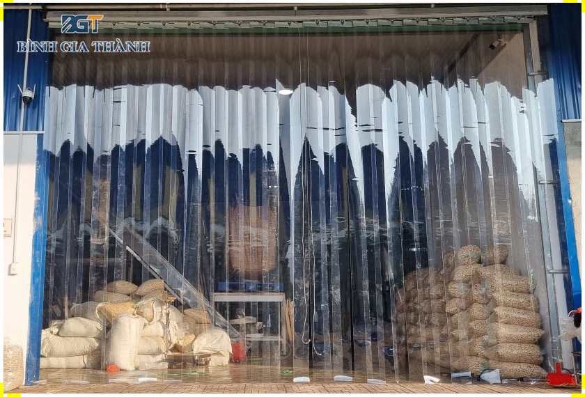 LẮP ĐẶT MÀN NHỰA PVC TẠI TÂN UYÊN - BÌNH DƯƠNG