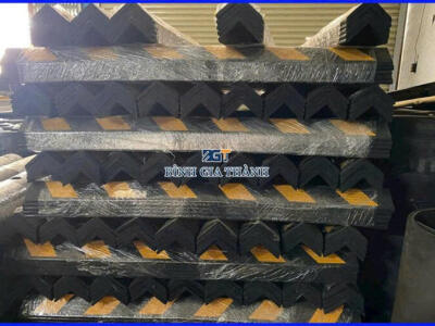 CAO SU ỐP CỘT CHỮ V PHẢN QUANG