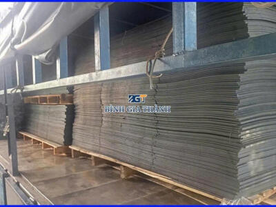 CAO SU TẤM MÀU ĐEN DÀY 10mm 