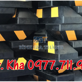 CHẶN LÙI CAO SU BGT CHẶN LÙI CAO SU BGT