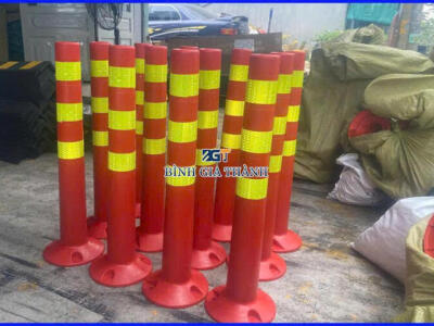 CỌC NHỰA PHÂN LÀN GIAO THÔNG
