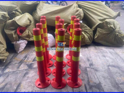 CỌC TIÊU NHỰA DẺO