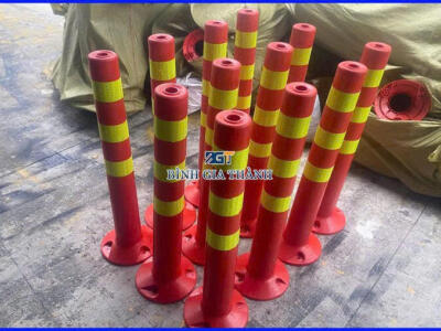 CỌC TIÊU PHÂN LÀN GIAO THÔNG NHỰA DẺO