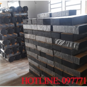 CỤC CHẶN BÁNH XE CAO SU BGT 01 CỤC CHẶN BÁNH XE CAO SU BGT 01