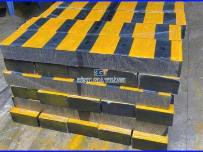 CỤC ĐỆM CAO SU CHỐNG VA KÍCH THƯỚC LỚN 10x20x100cm