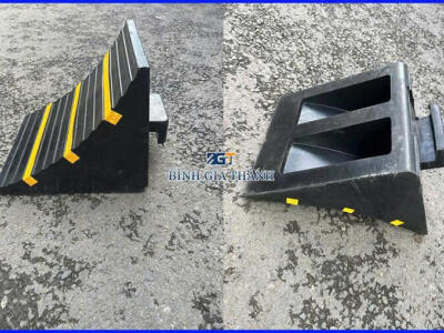 CỤC KÊ BÁNH XE BẰNG CAO SU