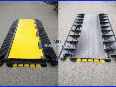 GỜ GIẢM TỐC CAO SU BẢO VỆ LUỒN DÂY ĐIỆN LOẠI 5 KHE