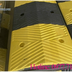 GỜ GIẢM TỐC CAO SU TẠI THÀNH PHỐ HỒ CHÍ MINH GỜ GIẢM TỐC CAO SU TẠI THÀNH PHỐ HỒ CHÍ MINH