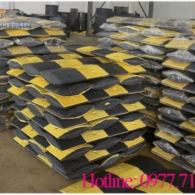 GỜ GIẢM TỐC CAO SU TẠI THÀNH PHỐ HỒ CHÍ MINH