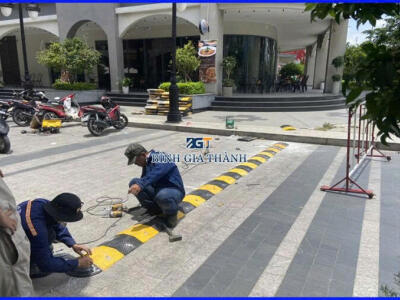 GỜ GIẢM TỐC PHẢN QUANG DÀI 1M