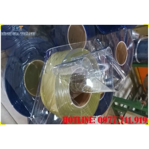 LẮP ĐẶT RÈM NHỰA PVC