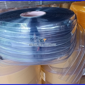 MÀN NHỰA PVC CÓ GÂN