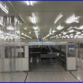 MÀN NHỰA PVC TRONG SUỐT NGĂN LẠNH CHO PHÒNG SẠCH