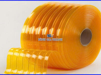 MÀN RÈM NHỰA PVC CÓ GÂN  MÀN RÈM NHỰA PVC CÓ GÂN