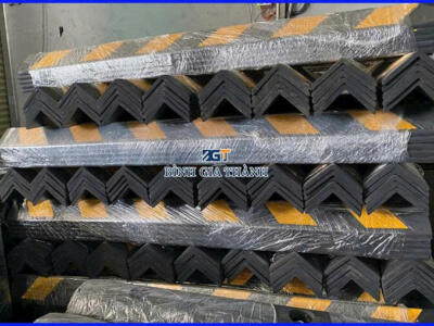 ỐP CỘT CAO SU VUÔNG DÀI 1m