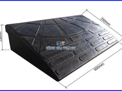 TẤM DỐC VỈA HÈ