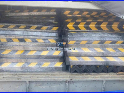 THANH ỐP GÓC CỘT CAO SU 1M CHỐNG VA ĐẬP